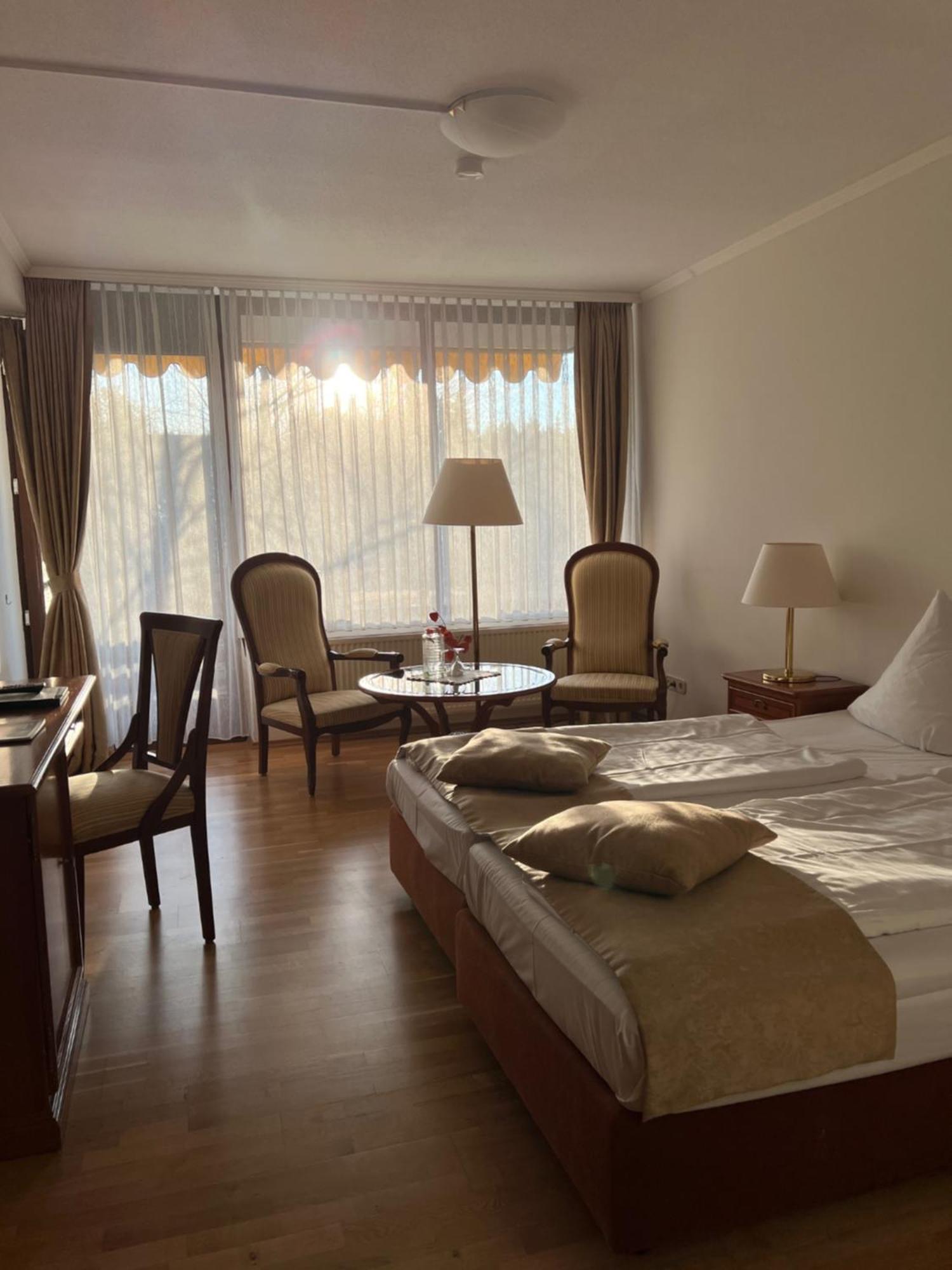 Parkhotel Maasberg バート・ゾーベルンハイム エクステリア 写真
